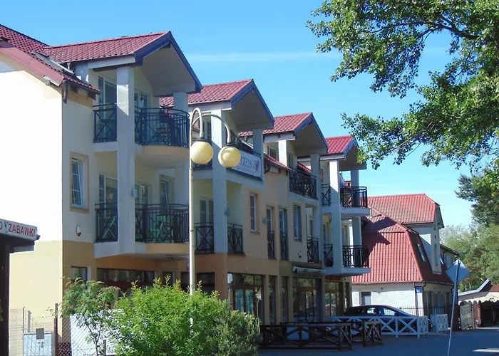 Hotel apartamentowy Letnia Przystań Rowy (Pomerania)