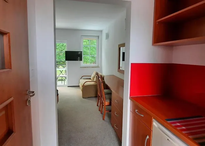 Hotel apartamentowy Letnia Przystań 3*